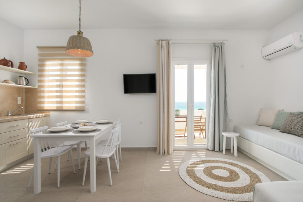 deluxe apartment seaview phoenicia naxos2