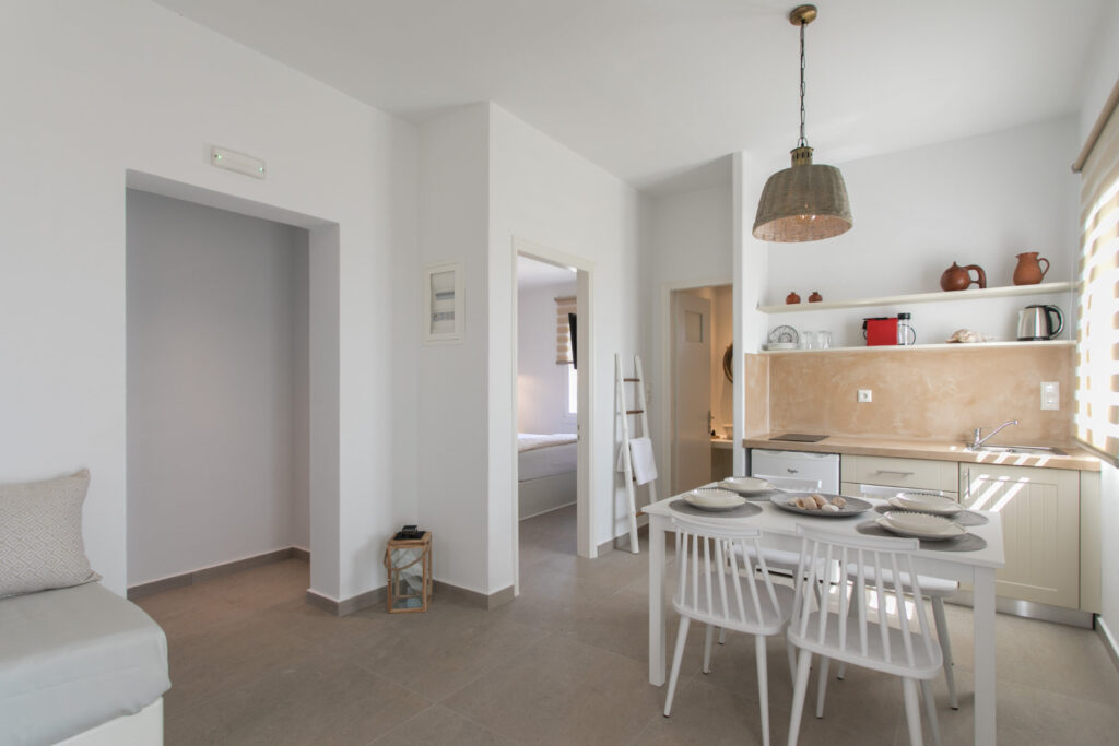 deluxe apartment seaview phoenicia naxos6