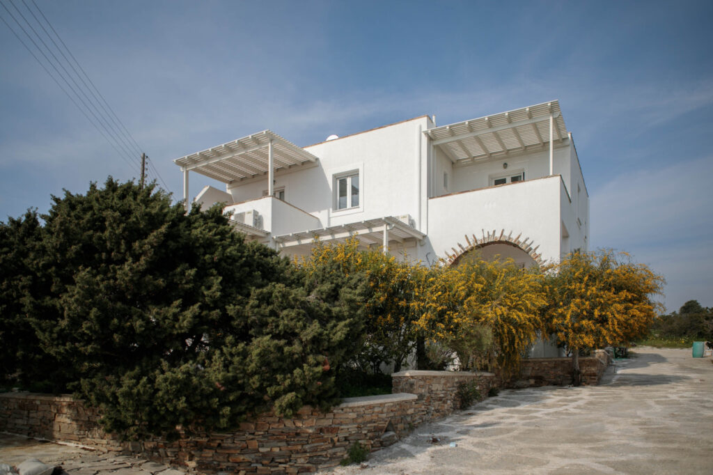 phoenicia naxos studios76