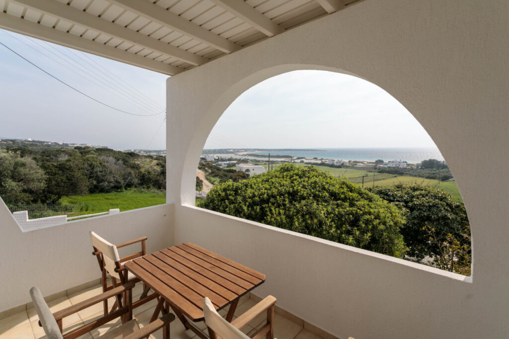 phoenicia naxos studios8